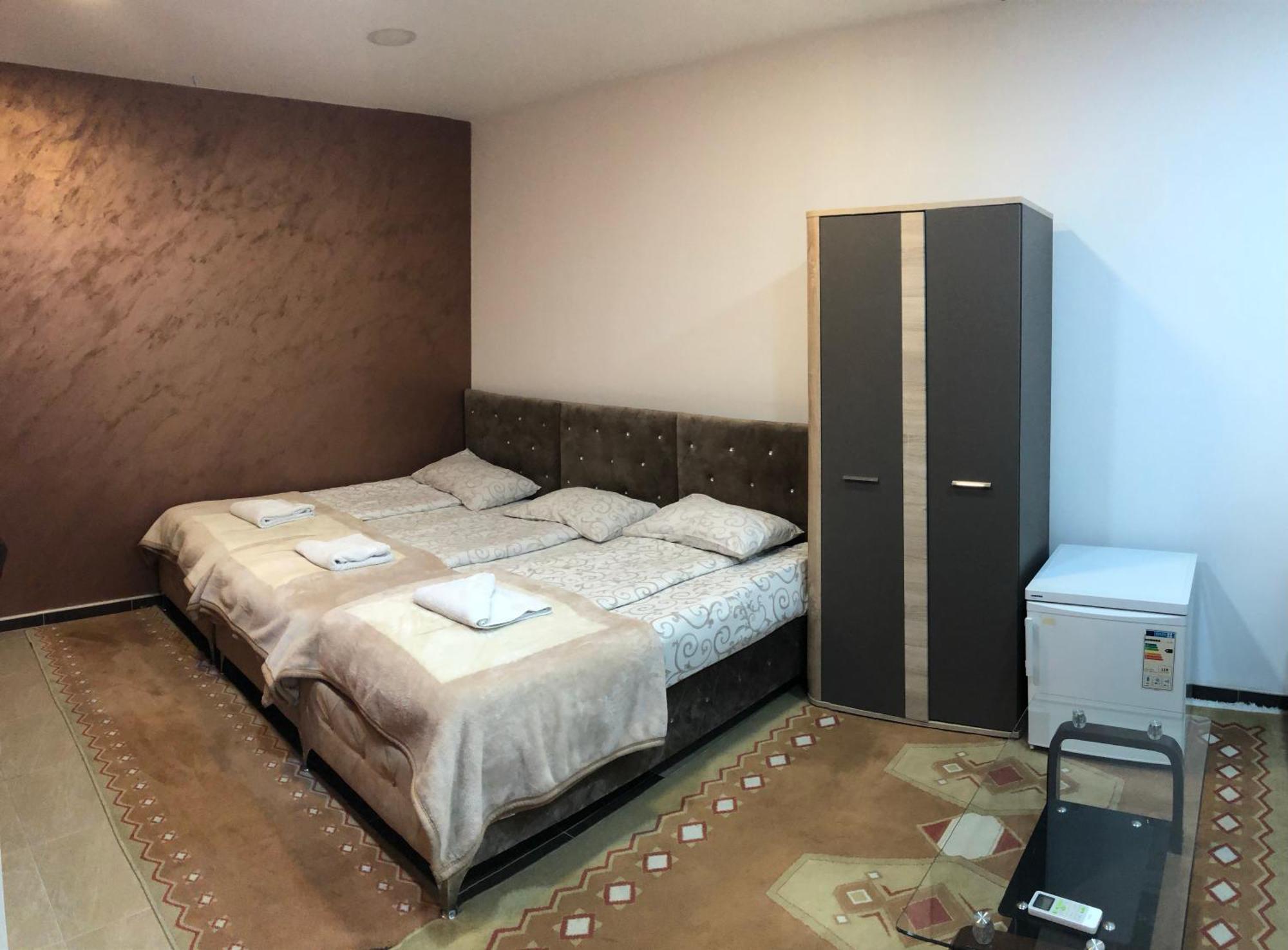 Avio Apartmani 2018 نوفي بازار الغرفة الصورة